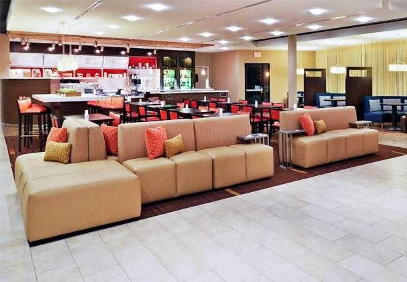 Courtyard By Marriott Tulsa Woodland Hills Hotel Exterior photo